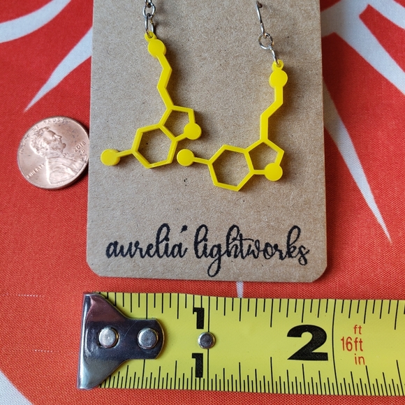 Serotonin molecule earrings - Picture 7 of 7